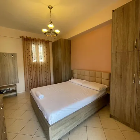 Bougainvilla Apartment