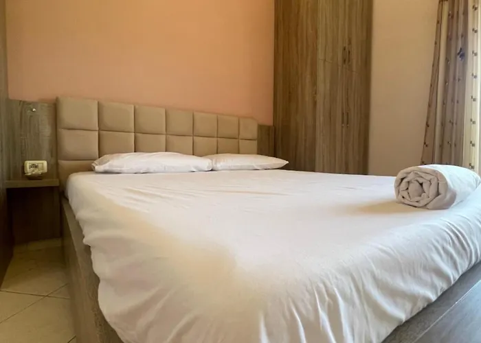 Bougainvilla Sarandë